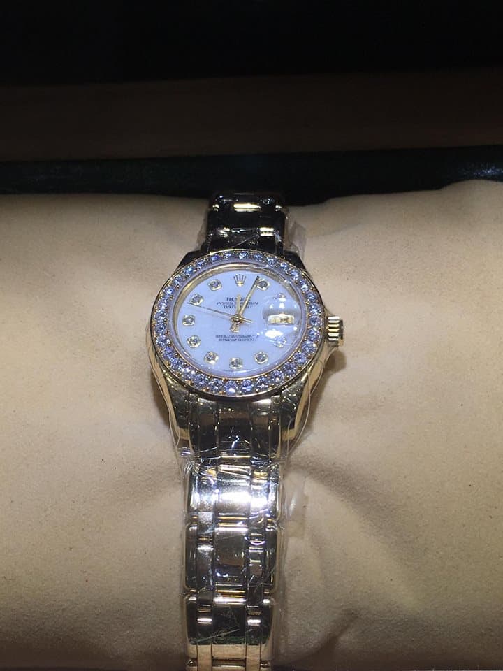 Rolex Pearlmaster 18k Yellow Gold With Diamond Bezel And Dail. - Buy ...